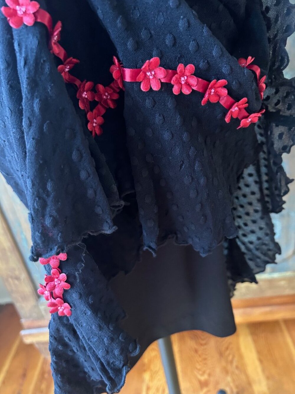 Vintage Betsey Johnson New York Swiss Dot Red Flowers Skirt - Picture 7 of 10